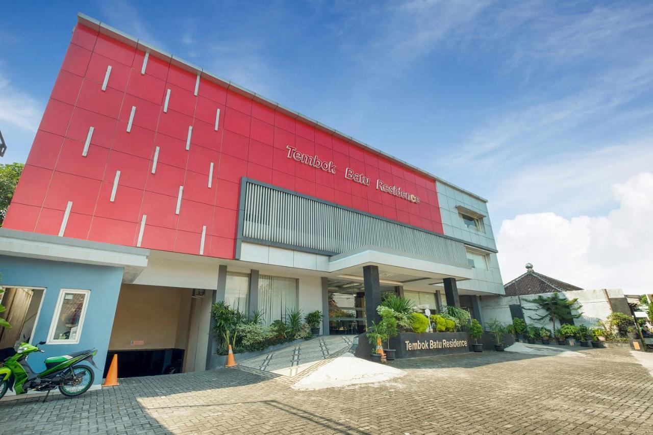 Oyo Flagship 3726 Tembok Batu Residence Tugu Dış mekan fotoğraf