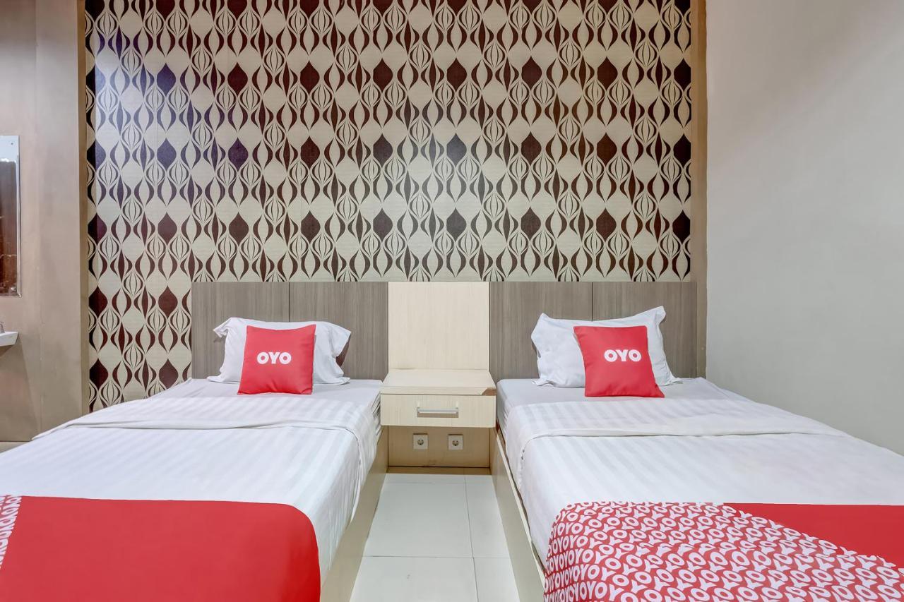 Oyo Flagship 3726 Tembok Batu Residence Tugu Dış mekan fotoğraf