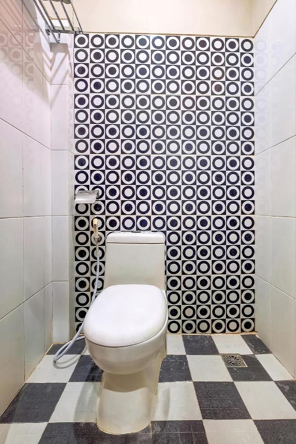 Oyo Flagship 3726 Tembok Batu Residence Tugu Dış mekan fotoğraf