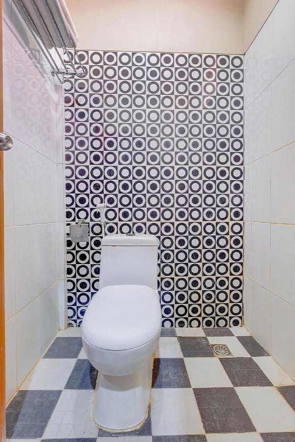 Oyo Flagship 3726 Tembok Batu Residence Tugu Dış mekan fotoğraf