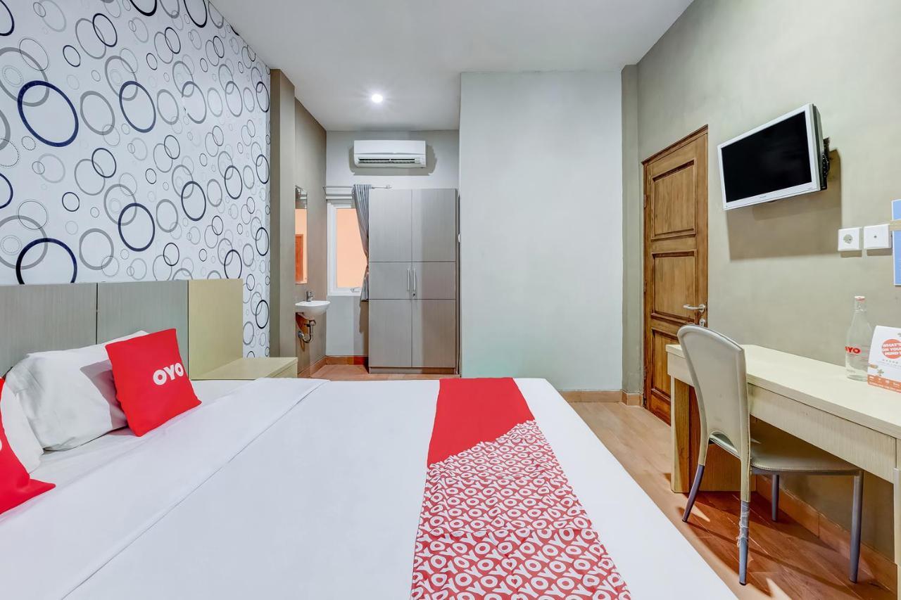 Oyo Flagship 3726 Tembok Batu Residence Tugu Dış mekan fotoğraf
