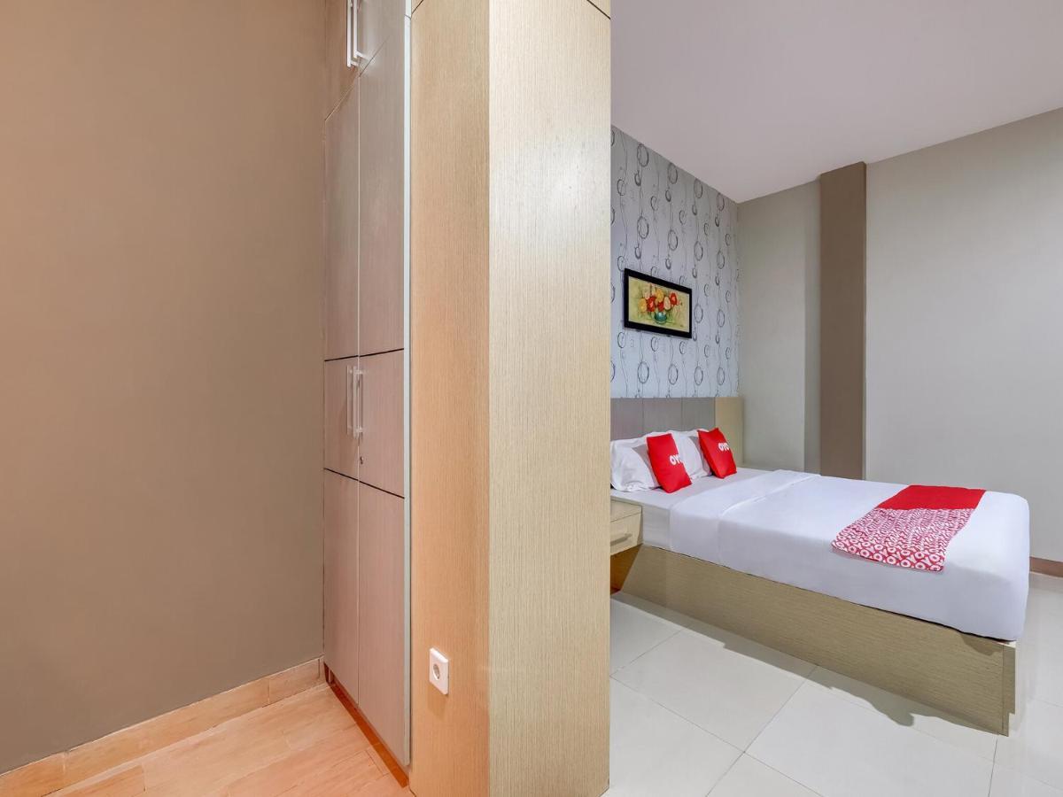 Oyo Flagship 3726 Tembok Batu Residence Tugu Dış mekan fotoğraf