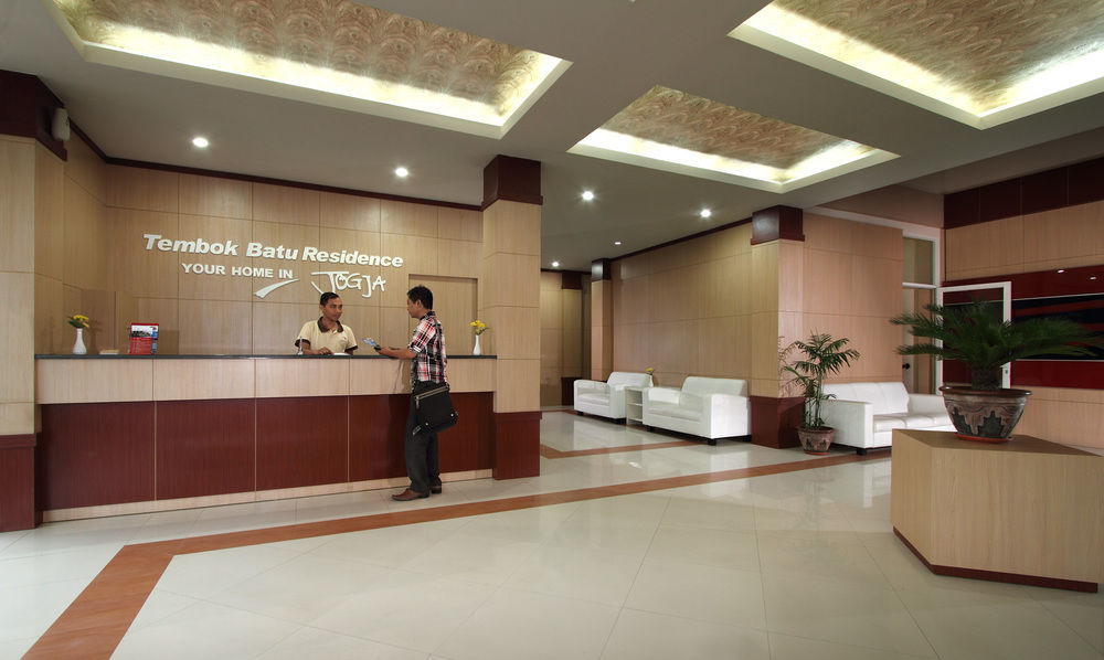 Oyo Flagship 3726 Tembok Batu Residence Tugu Dış mekan fotoğraf