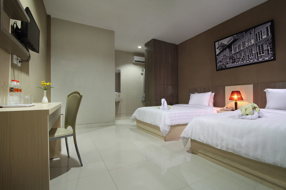 Oyo Flagship 3726 Tembok Batu Residence Tugu Dış mekan fotoğraf