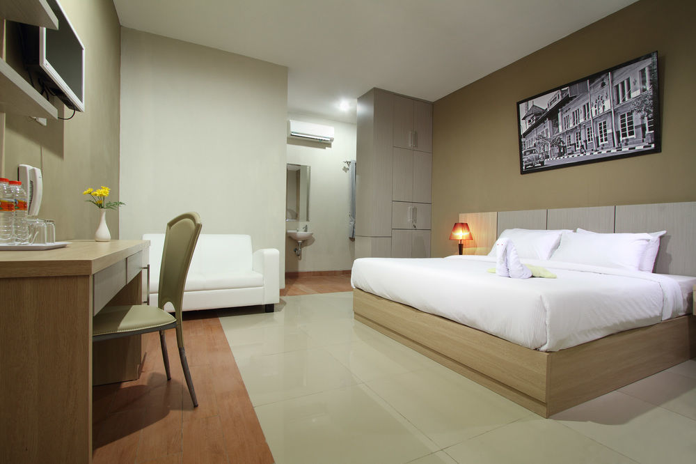 Oyo Flagship 3726 Tembok Batu Residence Tugu Dış mekan fotoğraf