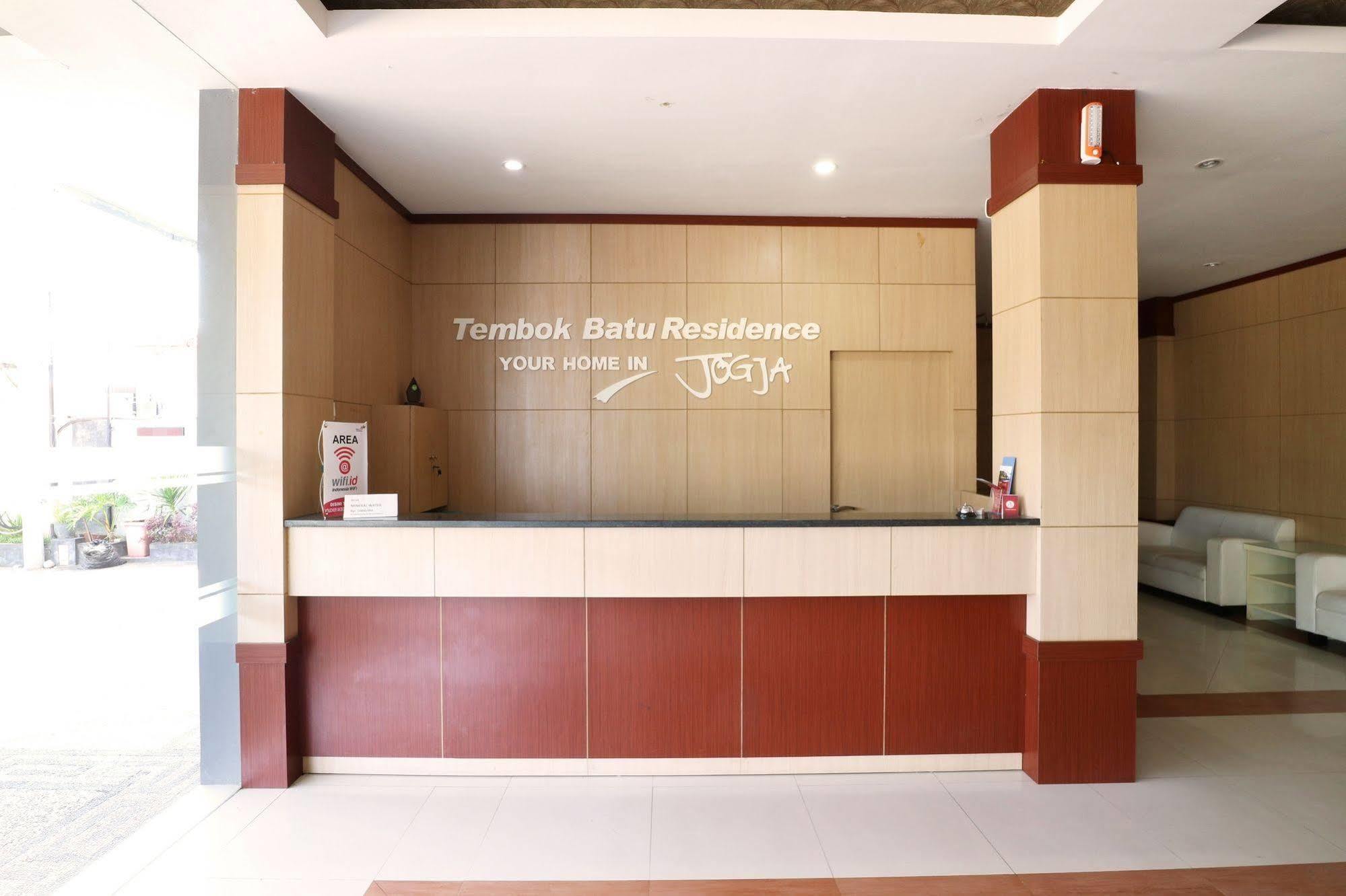 Oyo Flagship 3726 Tembok Batu Residence Tugu Dış mekan fotoğraf