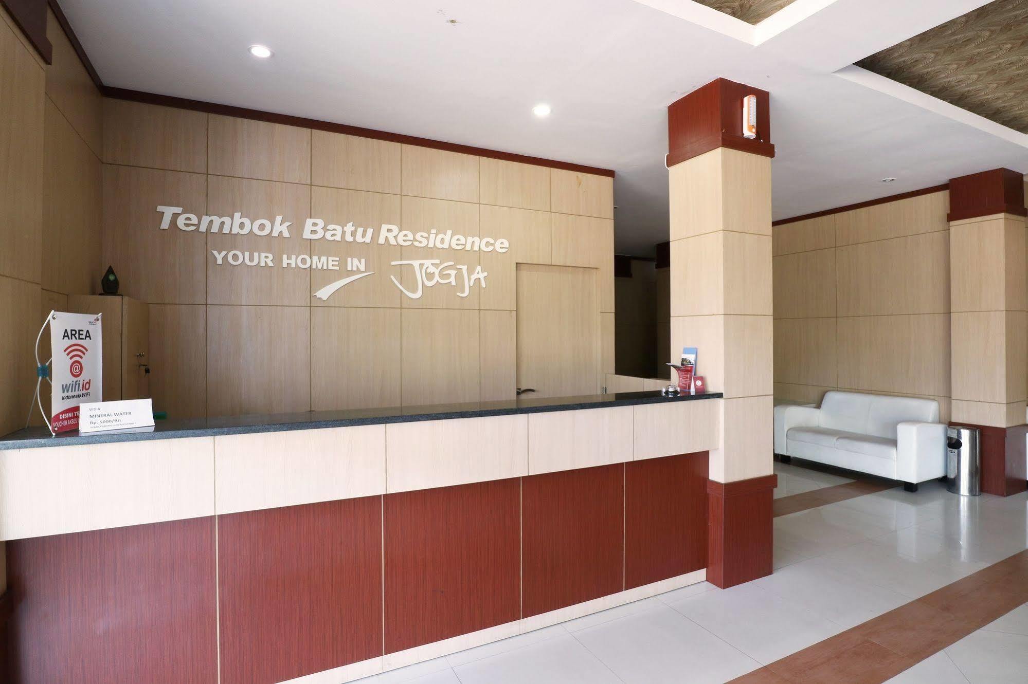 Oyo Flagship 3726 Tembok Batu Residence Tugu Dış mekan fotoğraf